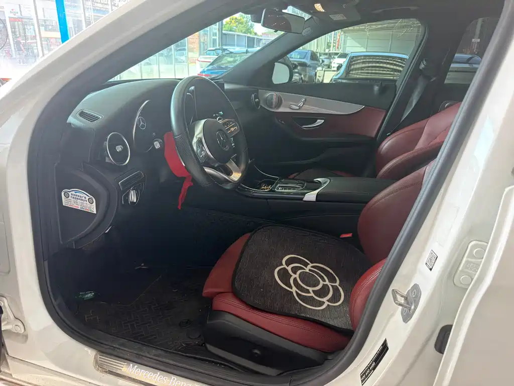 Mercedes-Benz C-Class — миниатюра 3