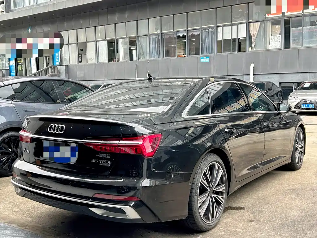 Audi A6L — миниатюра 6