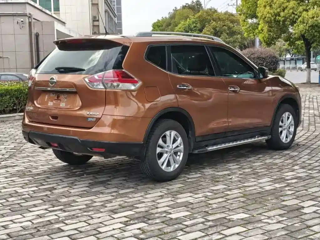 Nissan X-Trail — миниатюра 7