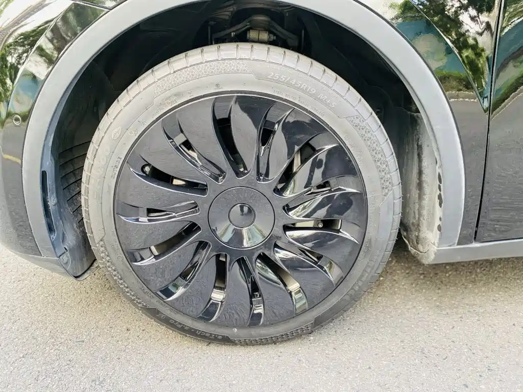 Tesla Model Y — фотографии объявления, Фото 19