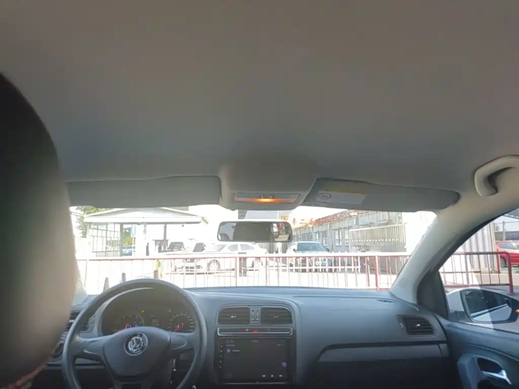 Volkswagen Polo — миниатюра 18
