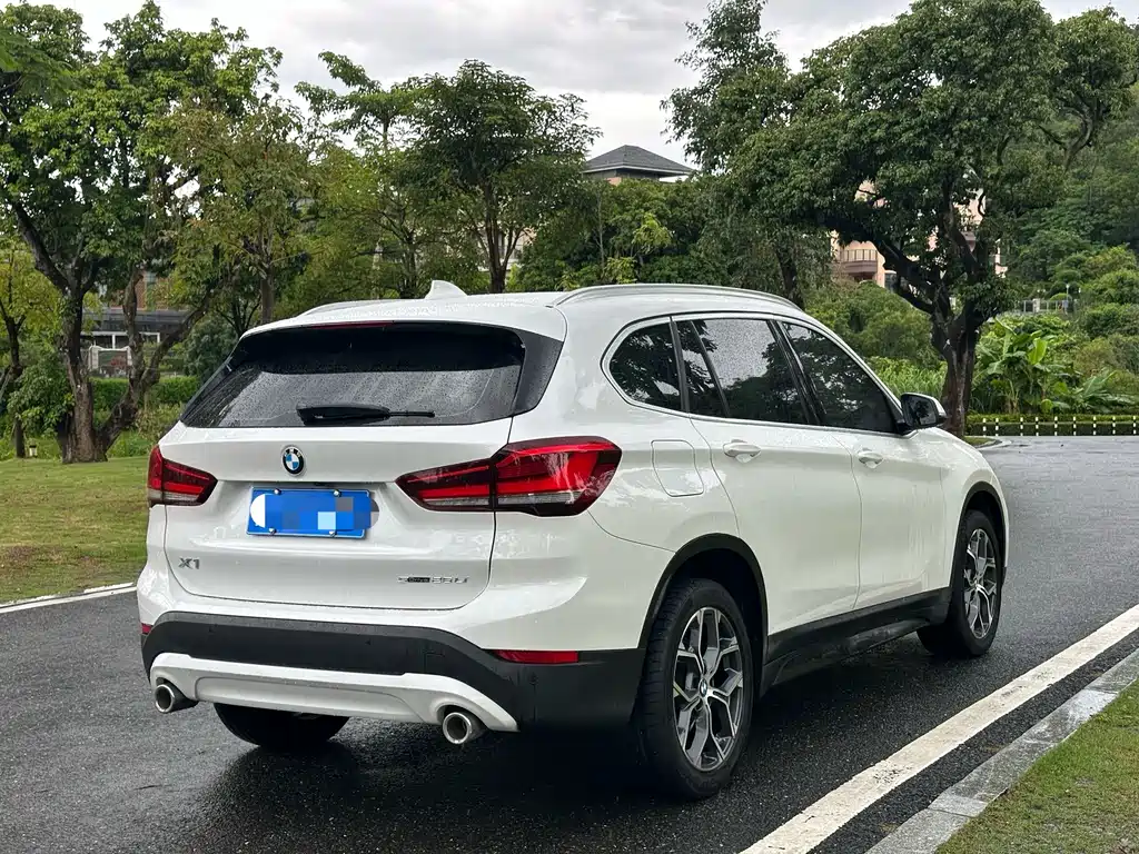 BMW X1 — миниатюра 9
