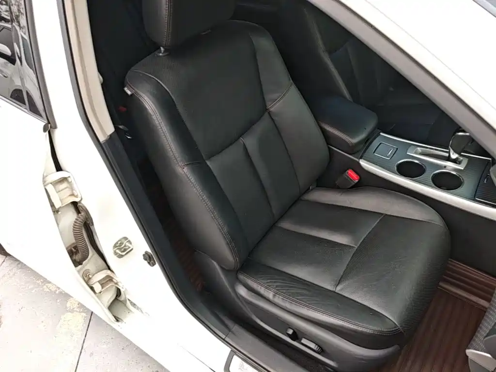 Nissan Teana — миниатюра 25