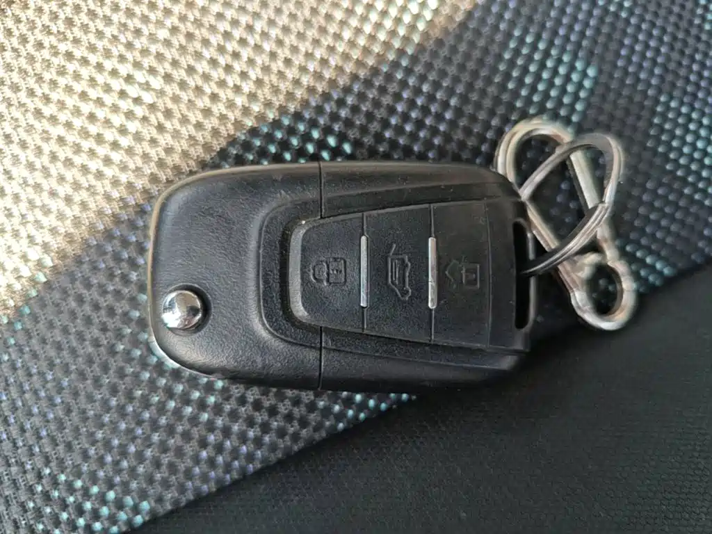 Maxus V80 — миниатюра 9