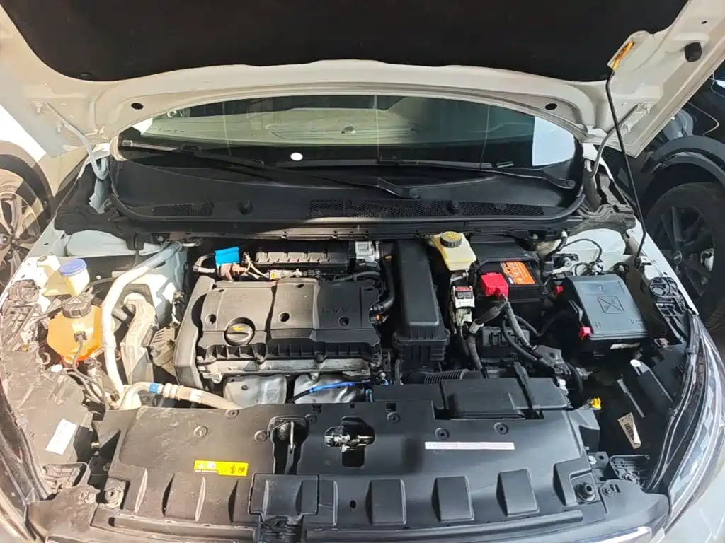 Peugeot 308 — миниатюра 20