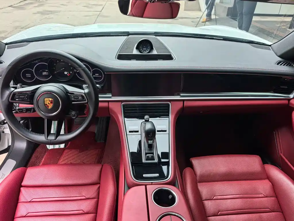 Porsche Panamera — миниатюра 2