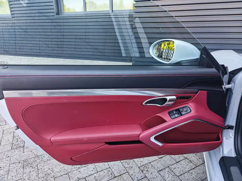 Porsche 718 — миниатюра 14