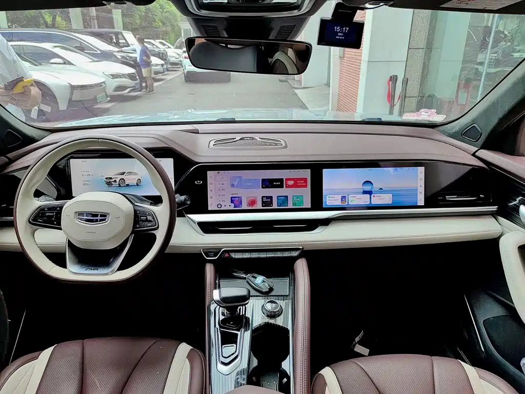 Geely Xingyue L — миниатюра 10
