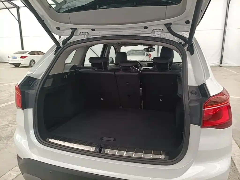 BMW X1 — миниатюра 19