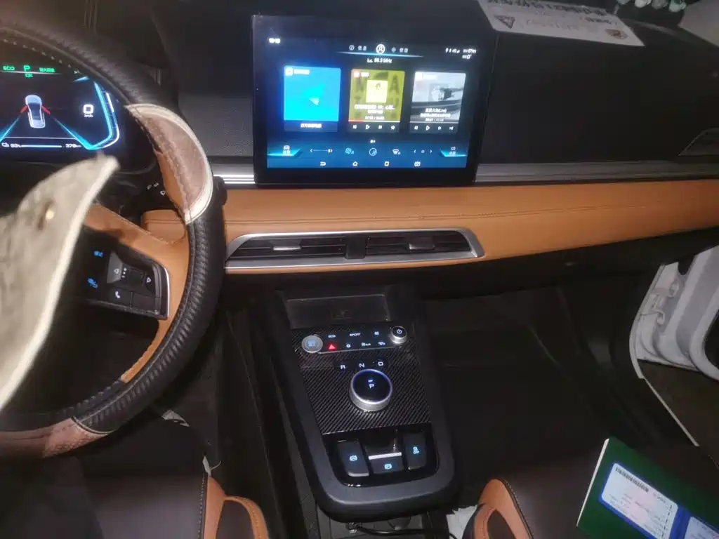 BYD e2 — миниатюра 14