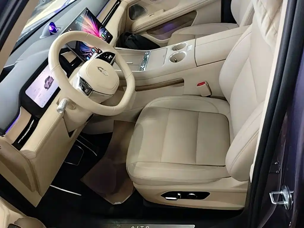 AITO AITO M5 — миниатюра 13