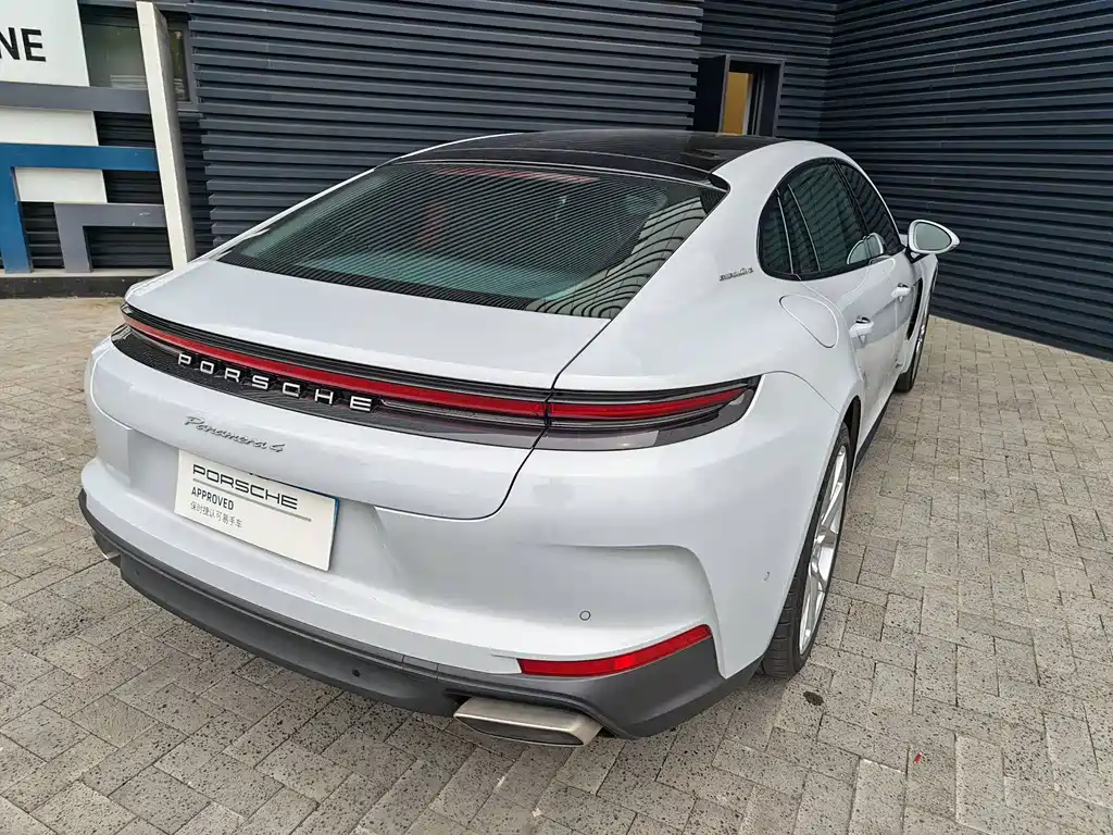 Porsche Panamera — миниатюра 9