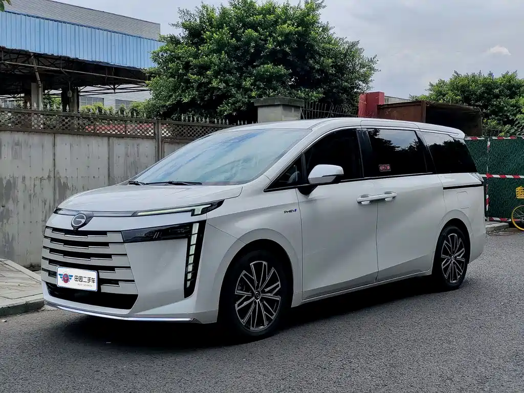 GAC Motor 传祺E8 PHEV