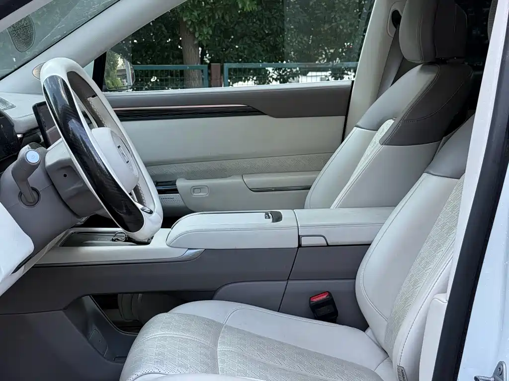 Zeekr 7X — миниатюра 9
