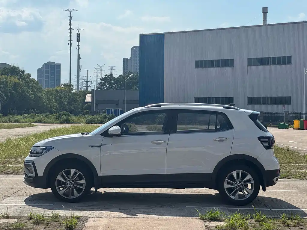 Volkswagen T-Cross — миниатюра 8