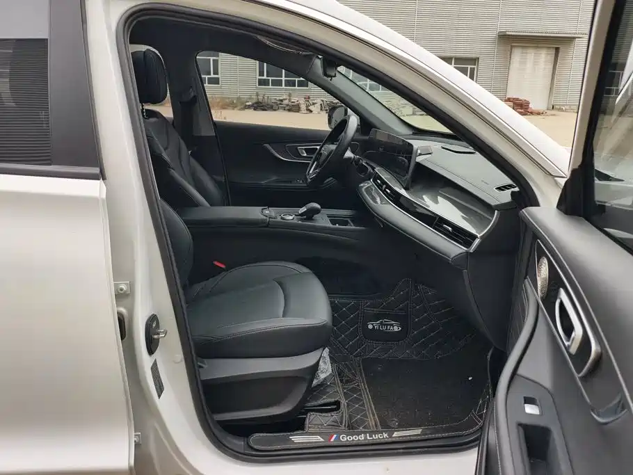 Chery Tiggo 8 PRO — миниатюра 8
