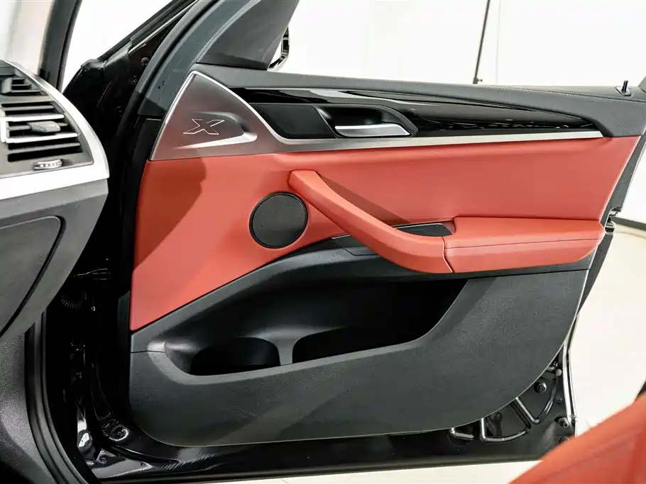 BMW X3 — миниатюра 15