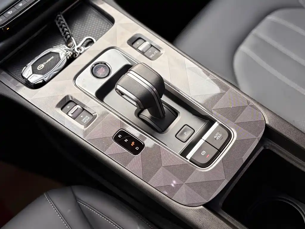 GAC Motor Shadow Leopard — миниатюра 23