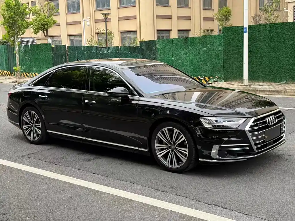 Audi A8 — миниатюра 2