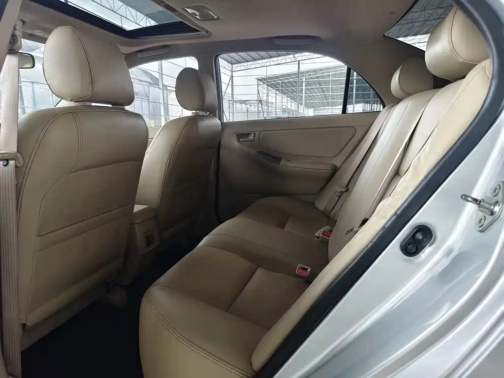Toyota Corolla — миниатюра 17