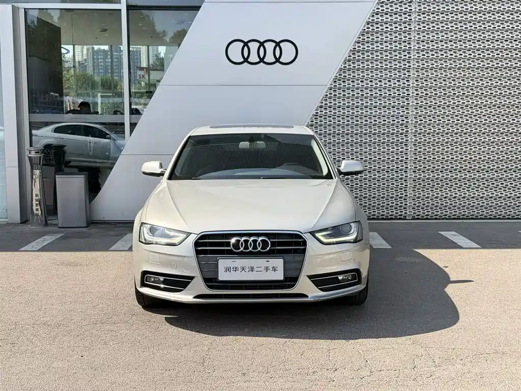 Audi A4L — миниатюра 2