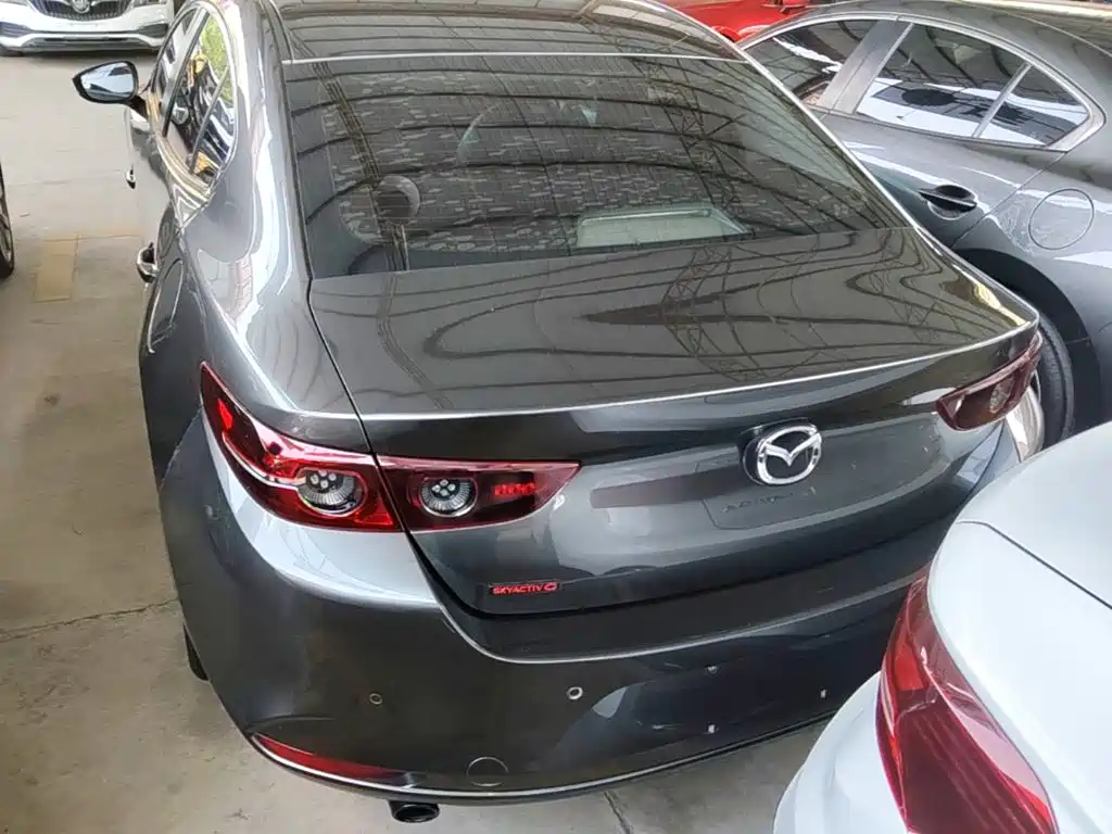 Mazda 3 Axela — миниатюра 6