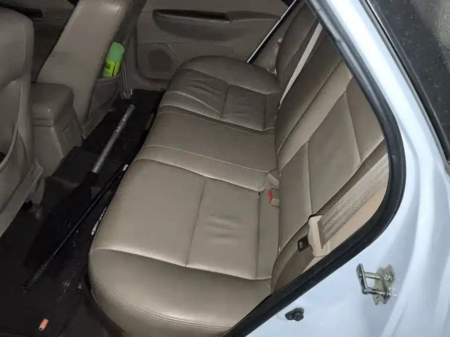 Buick Excelle — миниатюра 11