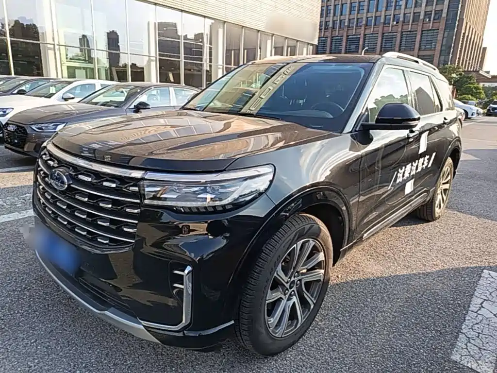 Ford Explorer — миниатюра 2