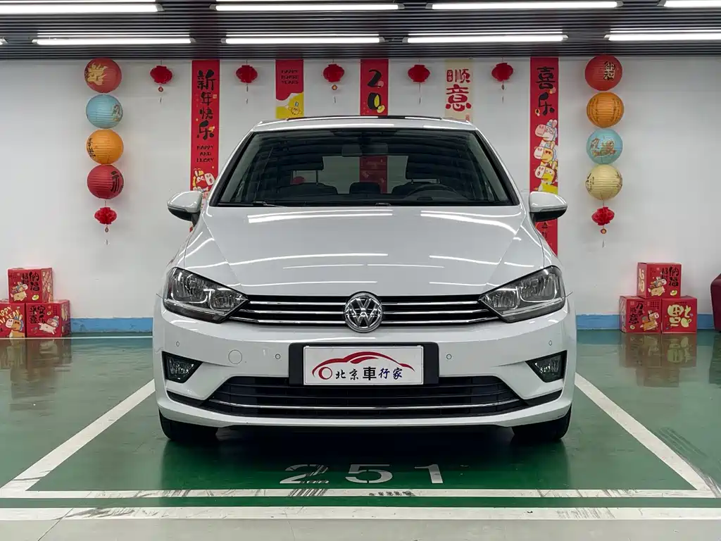 Volkswagen Golf Sportsvan — миниатюра 2