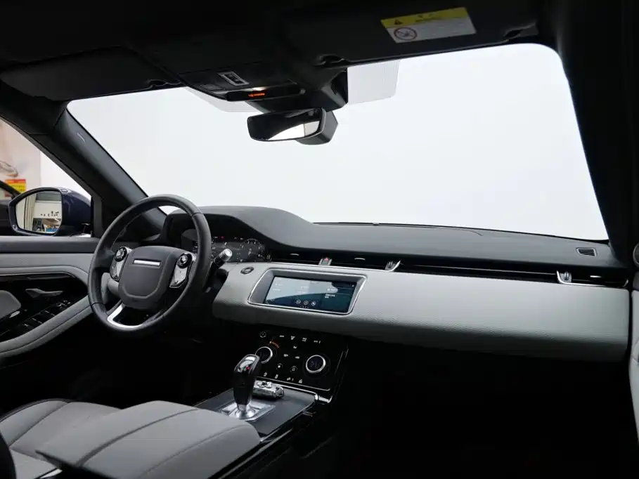 Land Rover Evoque — миниатюра 8