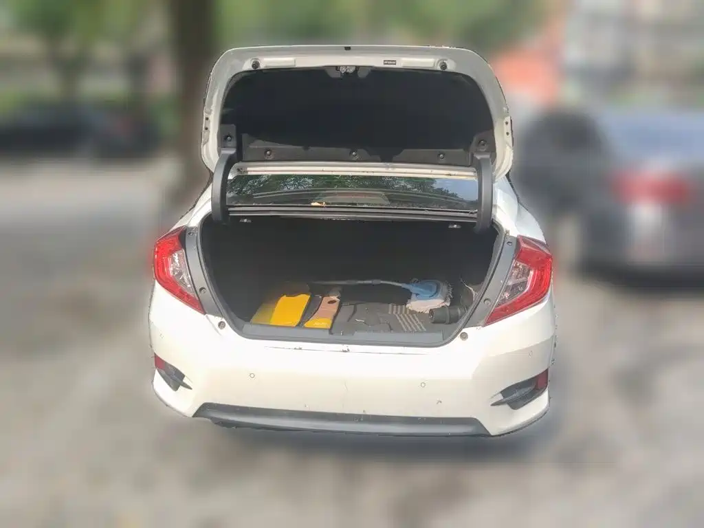 Honda Civic — миниатюра 20