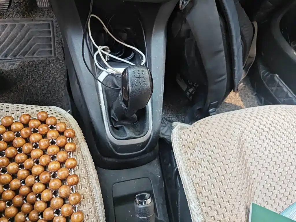 Peugeot 301 — миниатюра 15