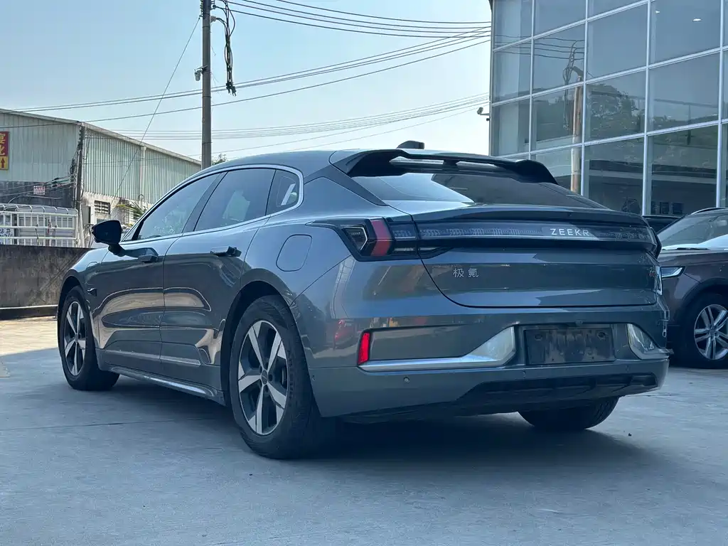 ZEEKR EXTREME KRYPTON 001
