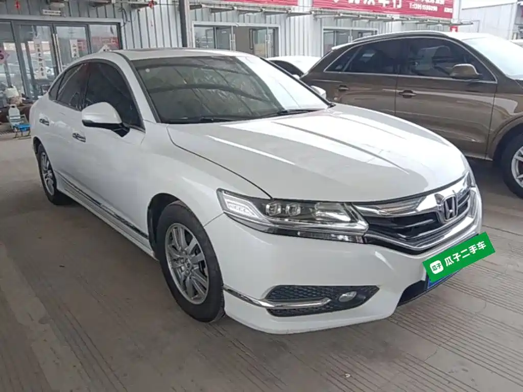 Honda Spirior — миниатюра 4