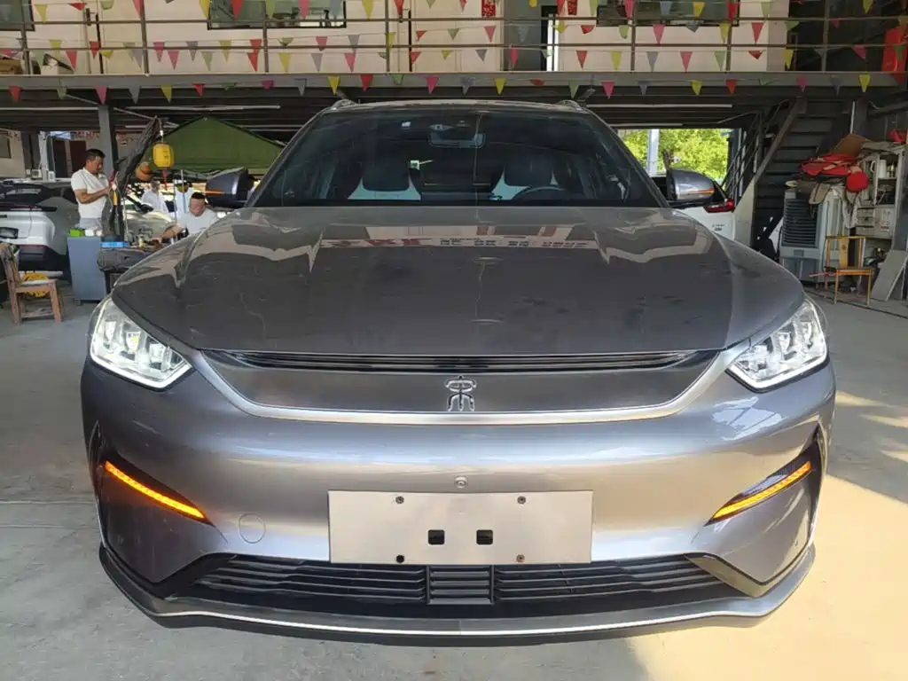 BYD PLUS New Energy — миниатюра 3