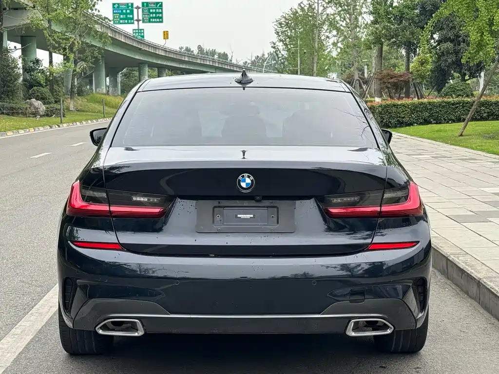 BMW 3 Series — миниатюра 5