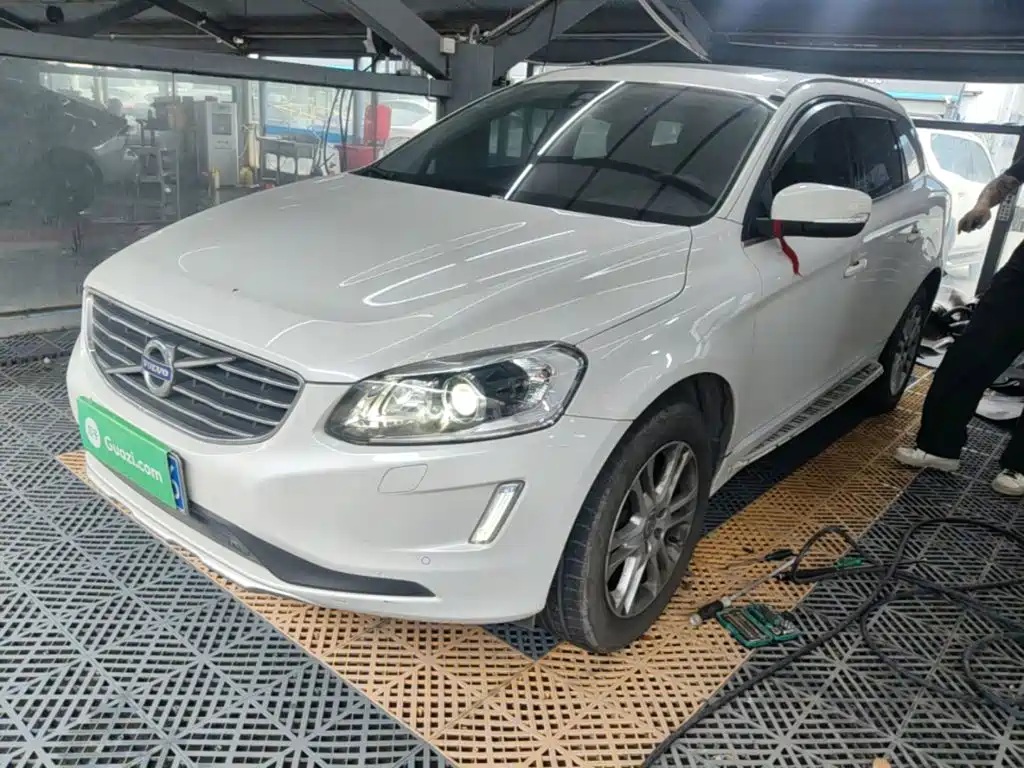 Volvo XC60 — миниатюра 2