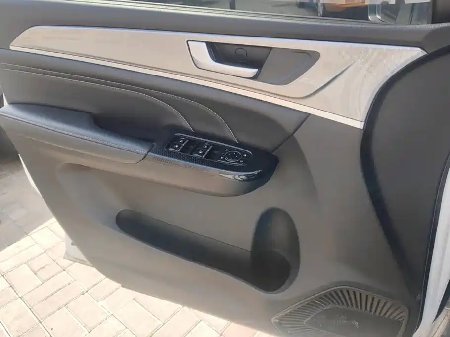 Haval M6 — миниатюра 7