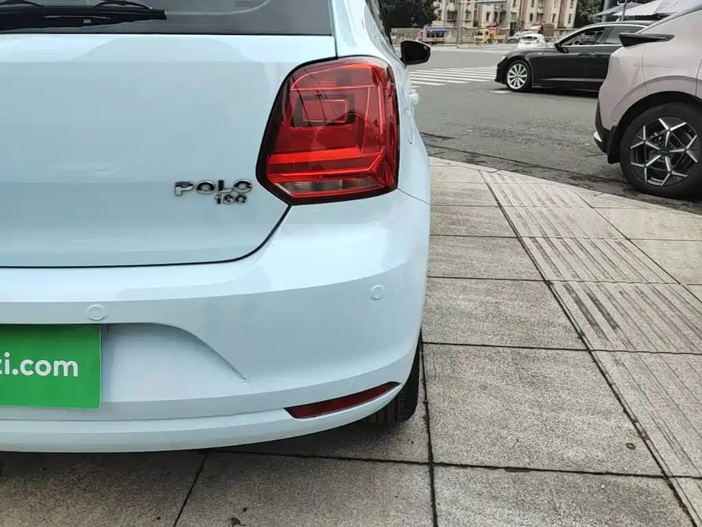 Volkswagen Polo — миниатюра 8