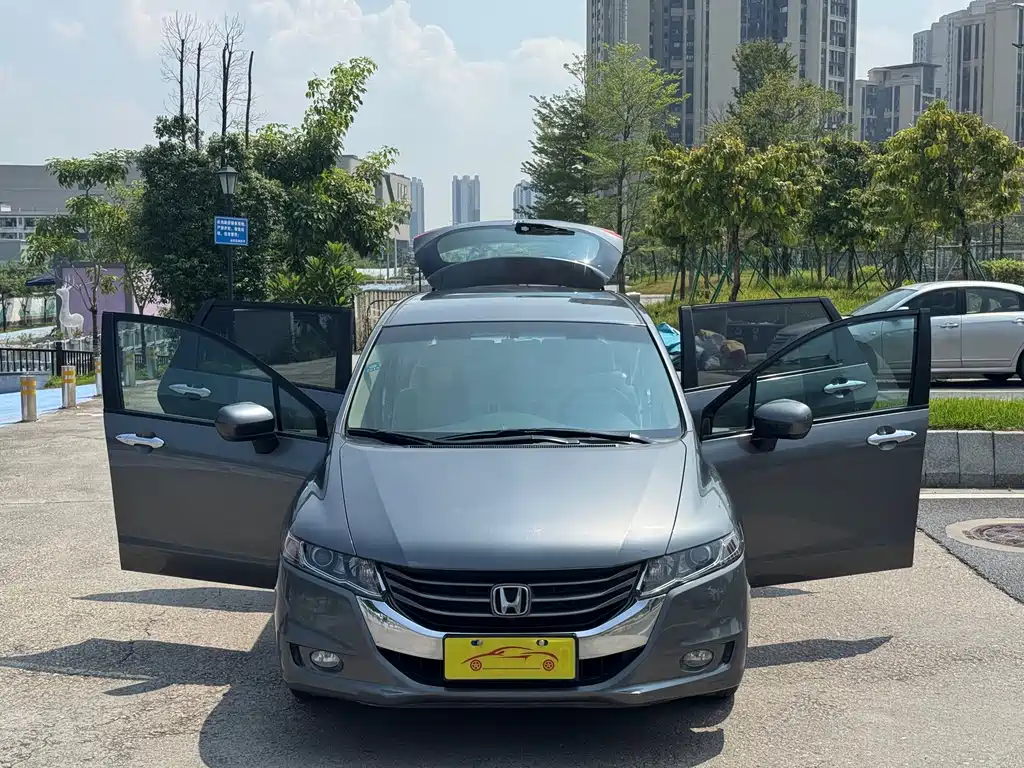 Honda Odyssey — миниатюра 10