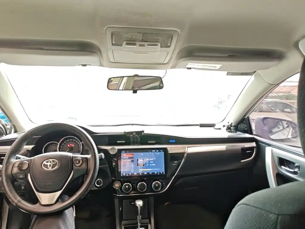 Toyota Corolla — миниатюра 18