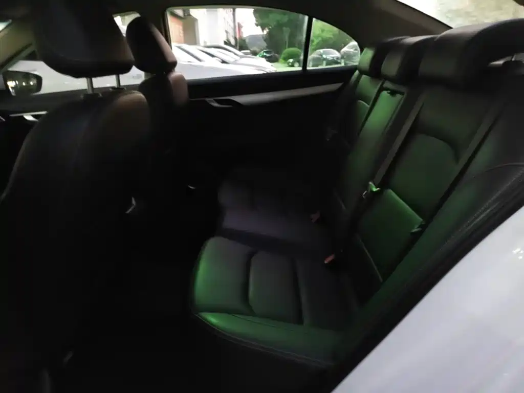 Geely Emgrand — миниатюра 17