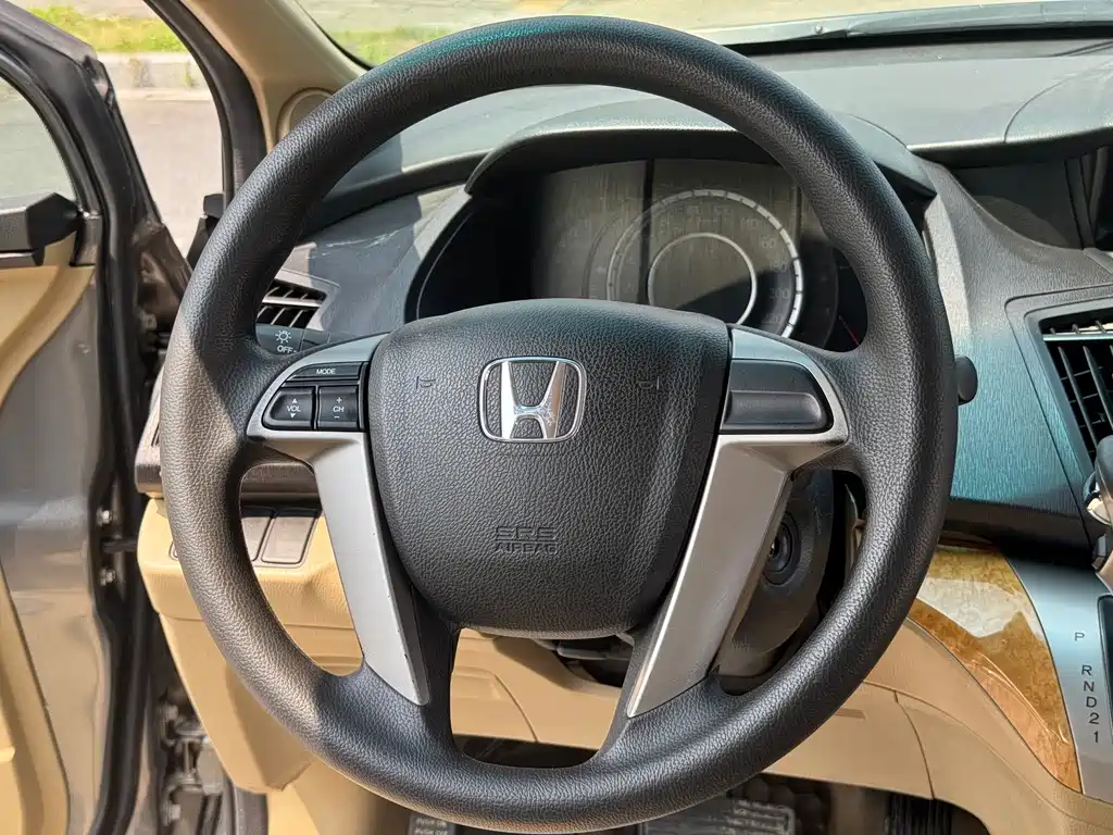 Honda Odyssey — миниатюра 12