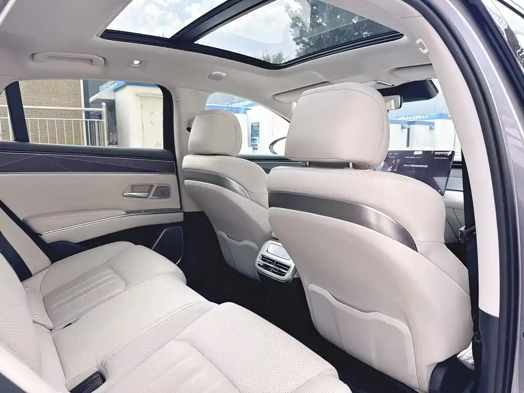 BYD Han L — миниатюра 10