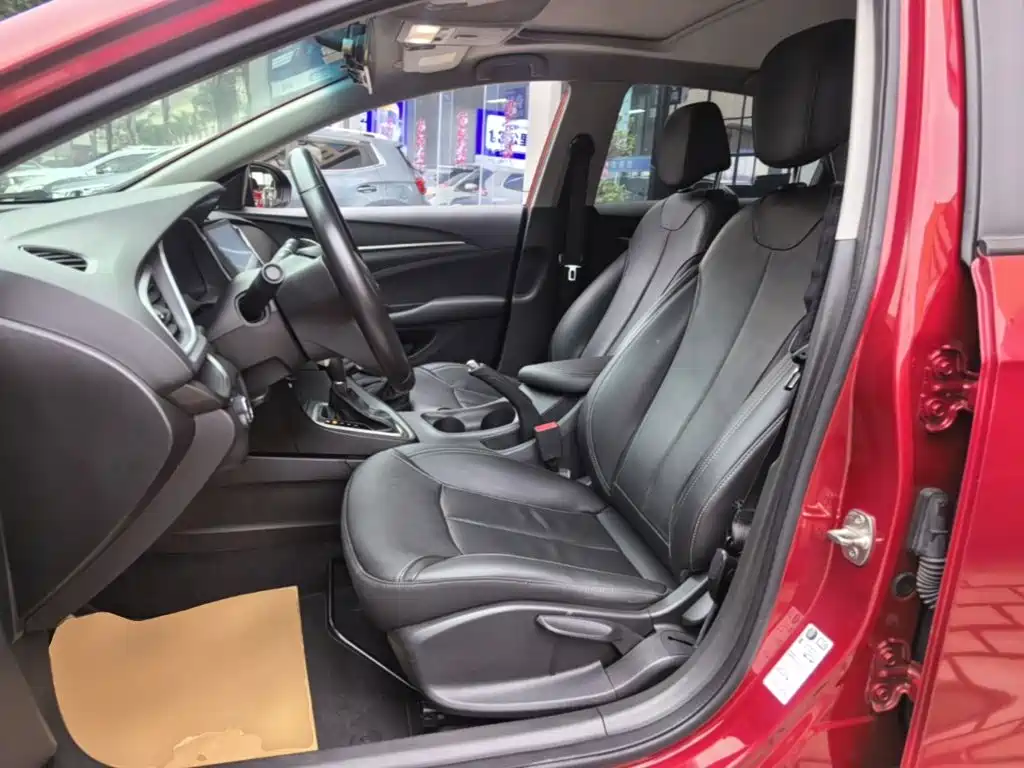 Buick Excelle — миниатюра 15