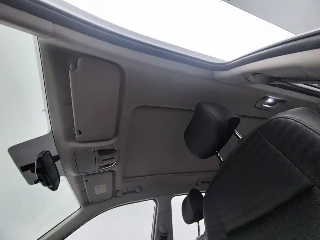 Kia Sportage — миниатюра 14
