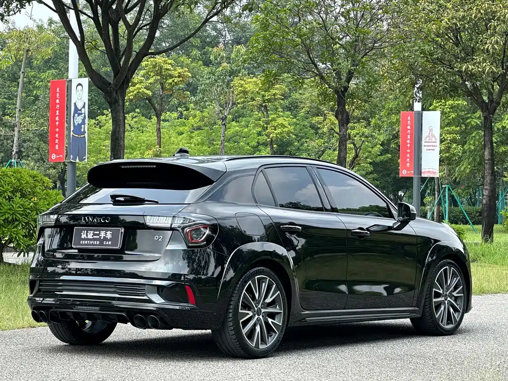 Lynk & Co 02 Hatchback — миниатюра 31