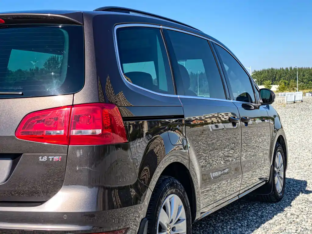Volkswagen Sharan — миниатюра 23