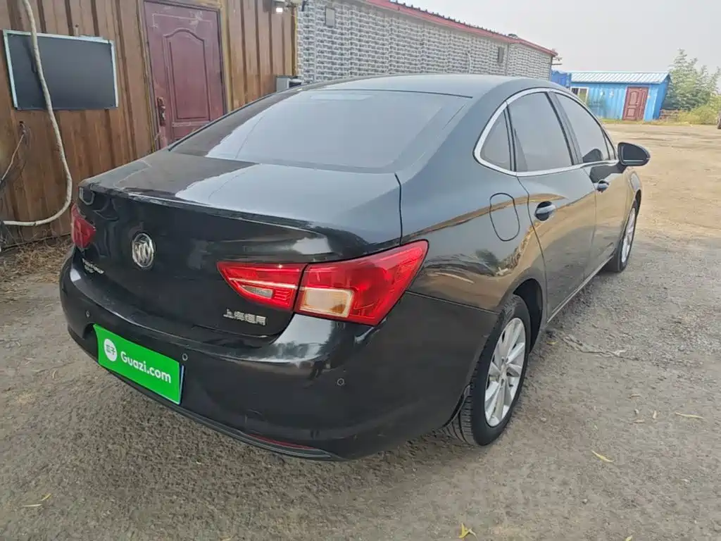 Buick Verano — миниатюра 7
