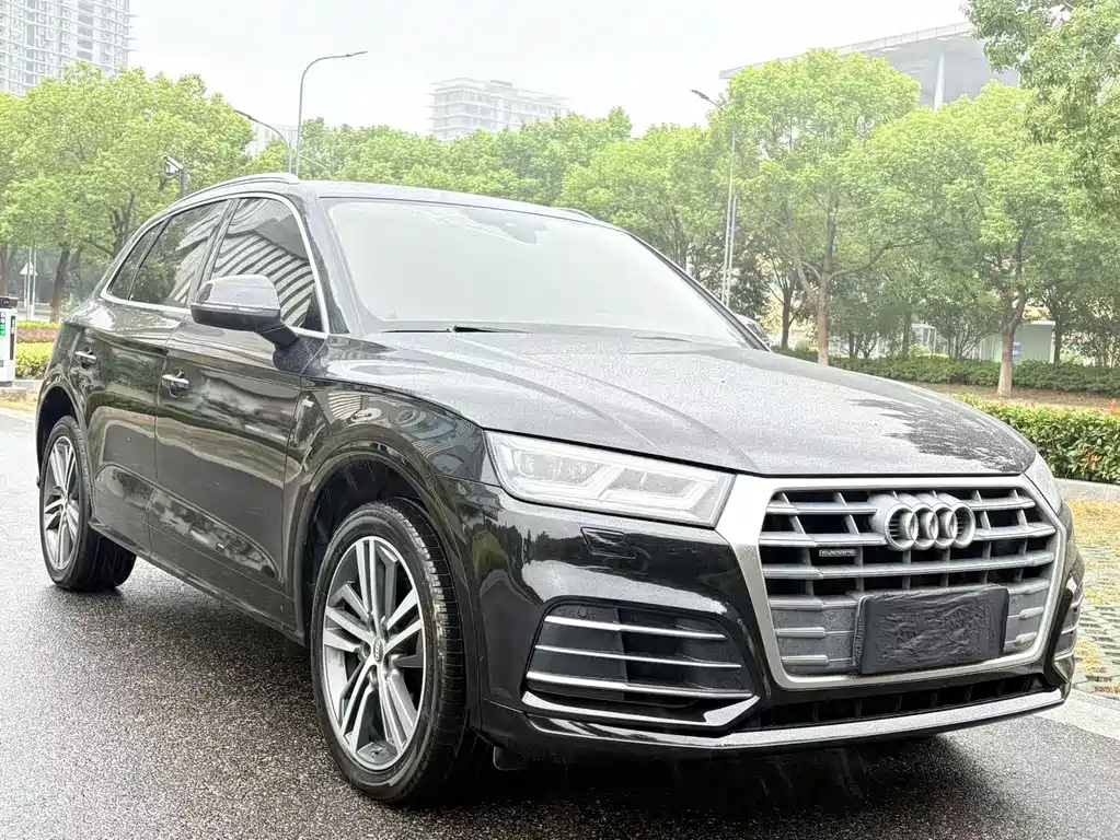 Audi Q5L — миниатюра 3